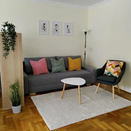 Apartment Zorka *